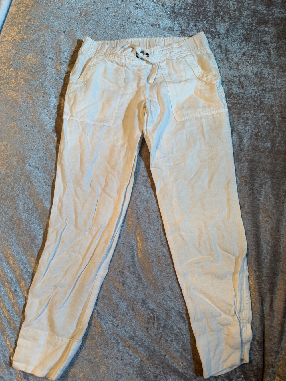 White ATHLETA crop drawstring linen pants